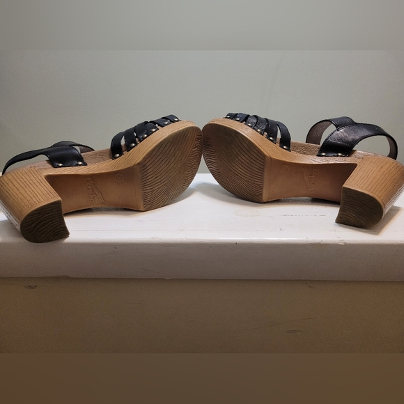 Dansko Dawson Heeled Sandals - Picture 5 of 5
